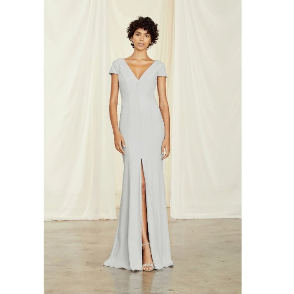 Amsale Style: Viola (Platinum)